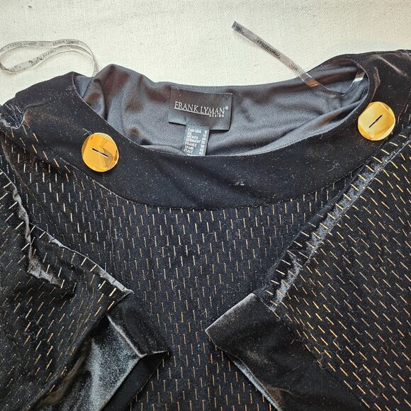 Frank Lyman Design Black Textured Velvet Tunic Top - Size 8 - Picture 4 of 9